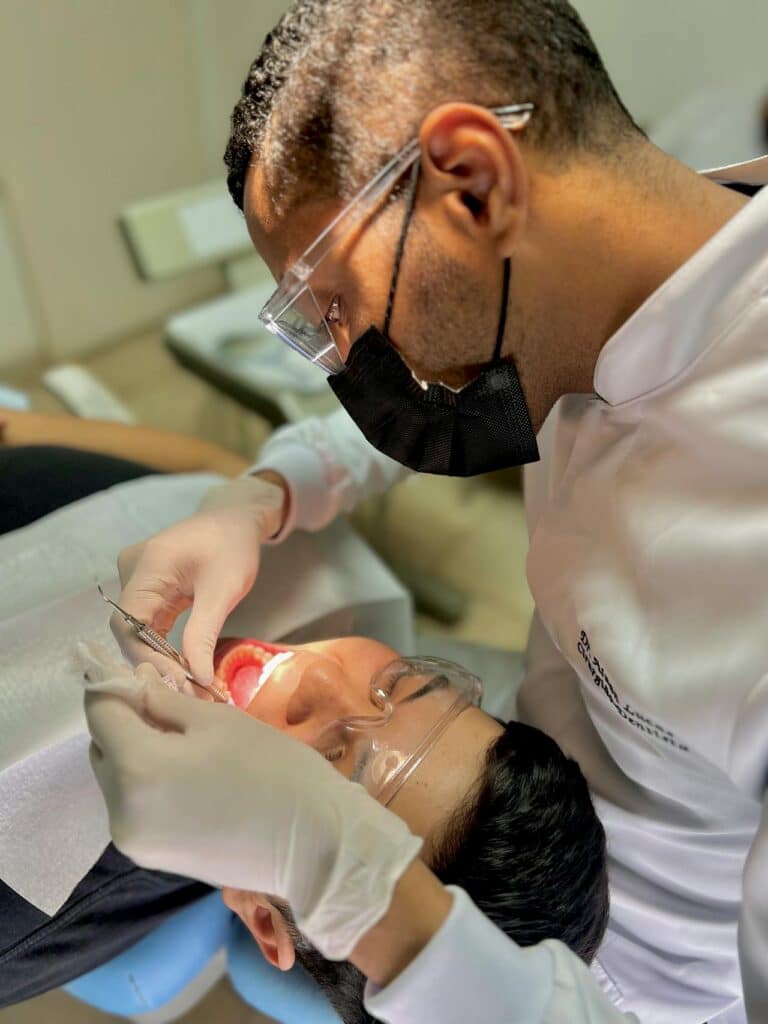 Clínica Dental Actur